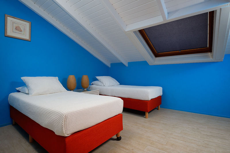 Belmar Oceanfront Apartments Bonaire Exterior foto
