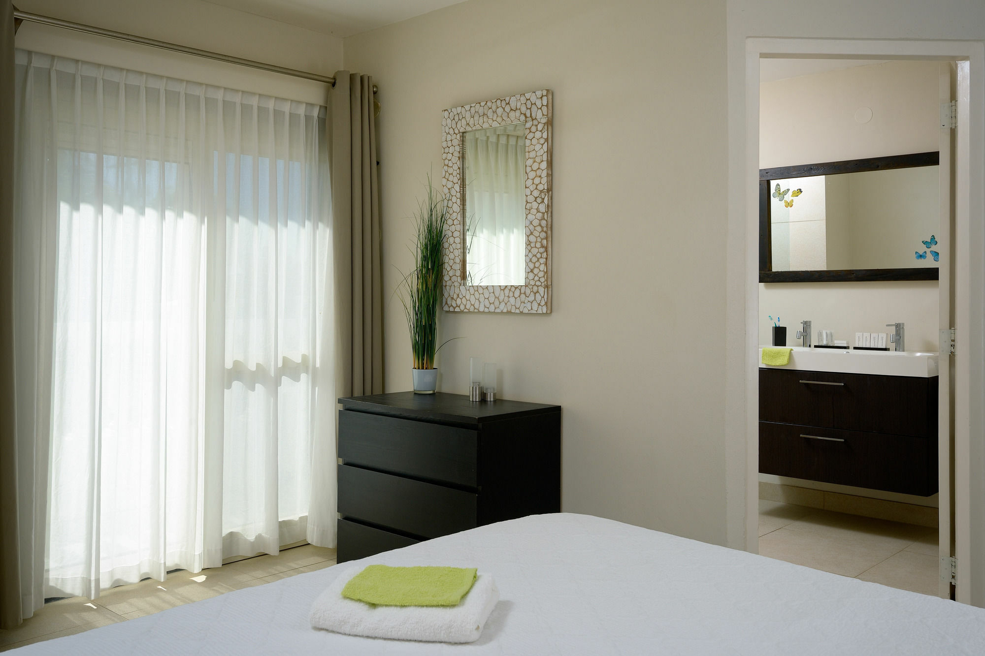 Belmar Oceanfront Apartments Bonaire Exterior foto
